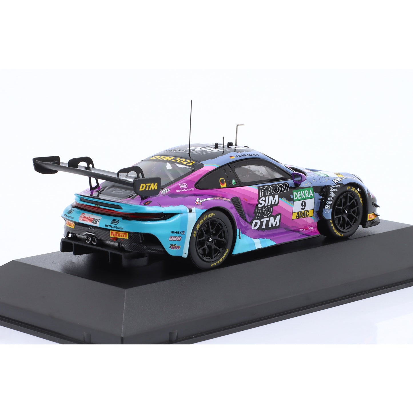 Modellauto 1:43 Porsche 911 GT3 R (992) From Sim to DTM #9 DTM 2023 Toksport WRT Ixo Maßstab 1:43 Modellauto des Jahres 2025