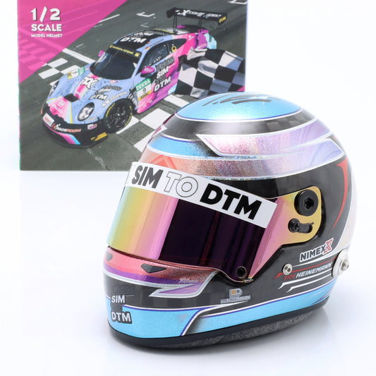 Mini Helm Carbon Tim Heinemann DTM 2023 Maßstab 1:2