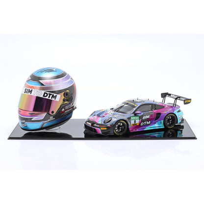 Collector's Edition From Sim to DTM - Modellauto & Helm & Vitrine