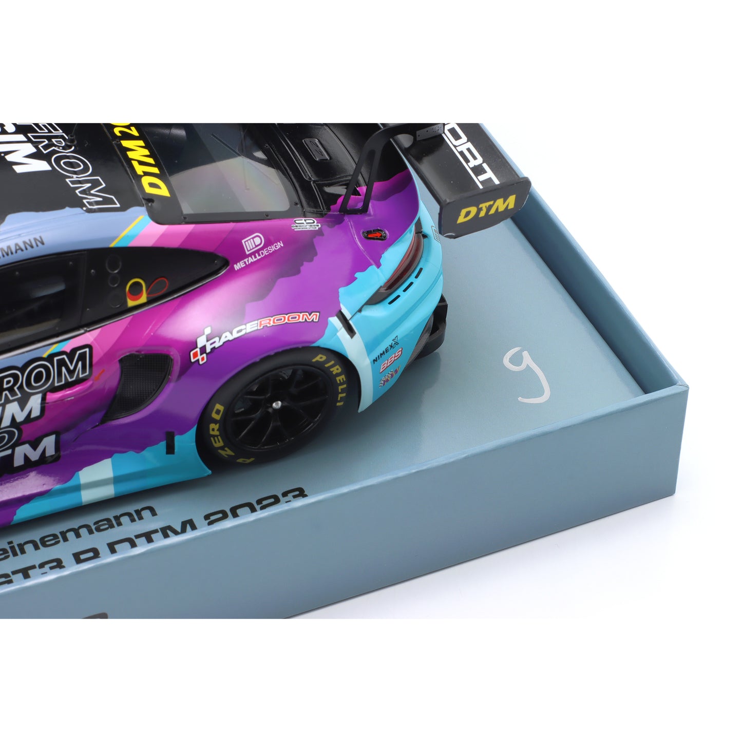 Modellauto Collector’s Edition Porsche 911 GT3 R (992) From Sim to DTM #9 DTM 2023 Toksport WRT Ixo Maßstab 1:18 Modellauto des Jahres 2025
