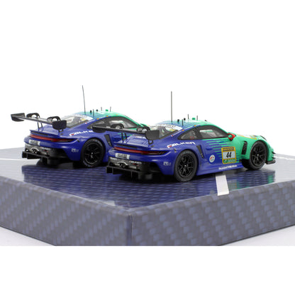 2-Car Set Modellauto Porsche 911 GT3 R (992) Falken #33 & #44 24h Nürburgring 2025 Ixo Maßstab 1:43